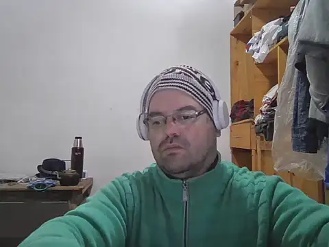 condorito222 online show from June 21, 10:37 pm