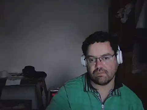 condorito222 online show from June 29, 9:04 pm