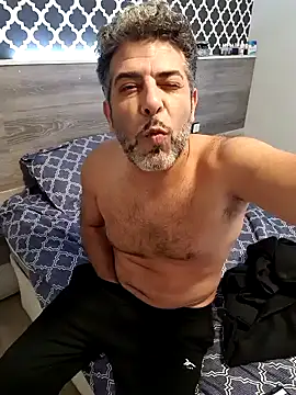 Snapshot of Buen_Pete chatting on October 24, 7:10 am Buen Pete online show from October 24, 7:10 am