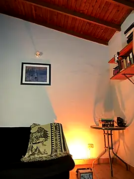 Snapshot of AlekBlake_ chatting on October 11, 2:26 am AlekBlake online show from October 11, 2:26 am