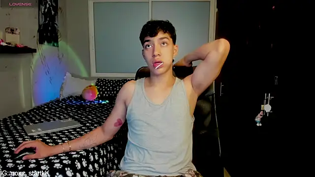 Noxx starkK online show from March 22, 12:15 am