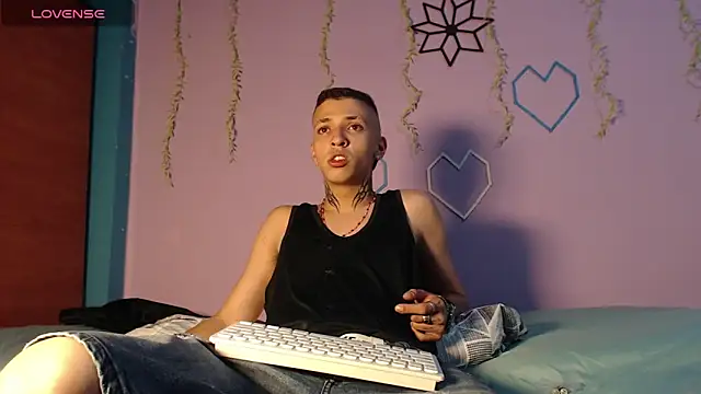 Dany Xadiel online show from February 18, 12:31 am