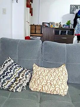 Bradd 32 online show from January 7, 3:44 am