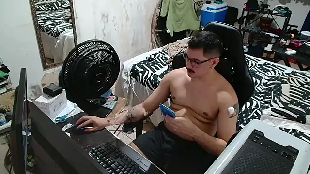 Leonino231 online show from May 9, 1:39 am