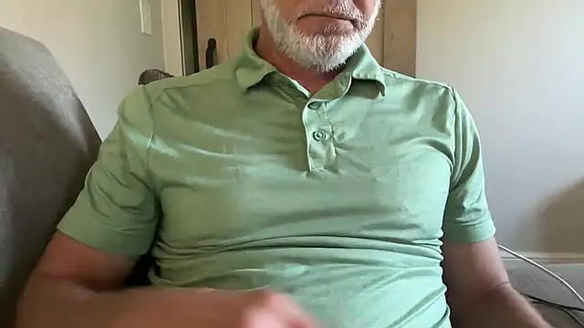 Snapshot of braselton06 chatting on October 9, 6:24 pm braselton06 online show from October 9, 6:24 pm