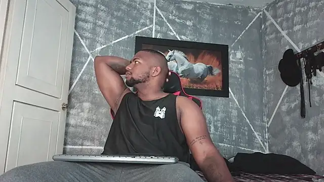 Snapshot of big_blackmen19 chatting on October 13, 4:35 pm big blackmen19 online show from October 13, 4:35 pm