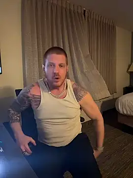 CloudyKingG online show from April 21, 7:14 am