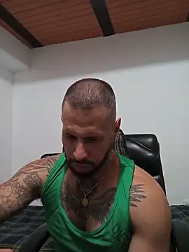 Matheus Blaze online show from October 25, 9:05 pm