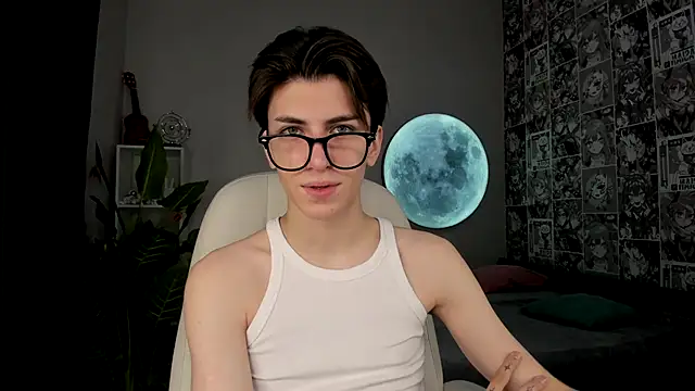Oliver Starboy online show from September 11, 7:18 am