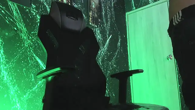 ReyBigx online show from October 4, 4:17 am