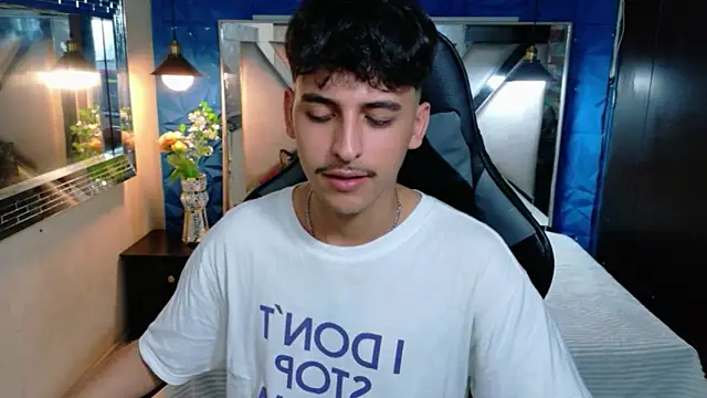 Alan Del Reyx online show from February 22, 3:30 am