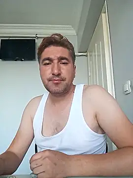 Snapshot of mert0359 chatting on September 16, 10:27 am mert0359 online show from September 16, 10:27 am
