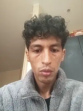 lusiboy96 online show from October 1, 7:34 am