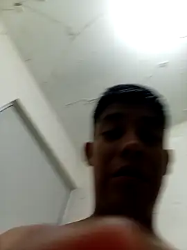 Tupapasiitooo online show from April 30, 6:20 am