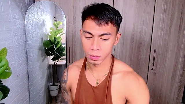 PinooyMilker online show from October 28, 2:47 am