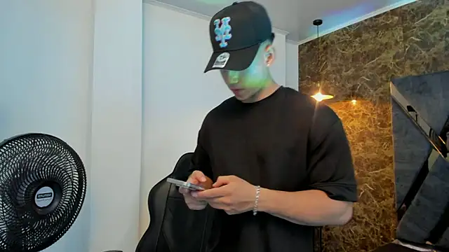 Draven Marceaux online show from March 6, 2:25 pm