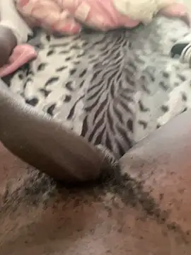 Snapshot of midravelta chatting on October 11, 1:15 pm midravelta online show from October 11, 1:15 pm