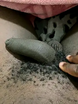 Snapshot of midravelta chatting on September 23, 7:46 pm midravelta online show from September 23, 7:46 pm