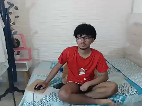 Snapshot of felipecams123 chatting on September 10, 12:09 am felipecams123 online show from September 10, 12:09 am