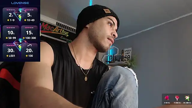 Snapshot of Bastian_MCcormick chatting on September 10, 12:15 pm Bastian MCcormick online show from September 10, 12:15 pm