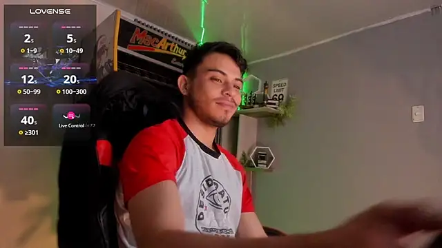 Bastian MCcormick online show from October 15, 12:57 pm