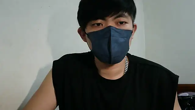 bigbb101011 online show from April 3, 12:40 am