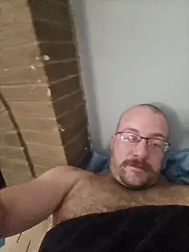 Snapshot of MEAT4urGRILL chatting on February 21, 8:05 pm MEAT4urGRILL online show from February 21, 8:05 pm