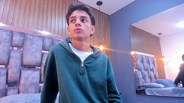 owen  johnson online show from March 30, 11:55 am