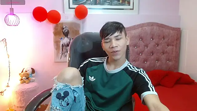 nathanclay online show from September 23, 3:17 am