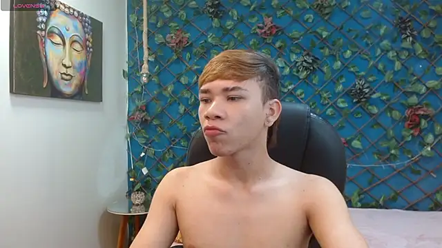 nathanclay online show from March 6, 3:58 am