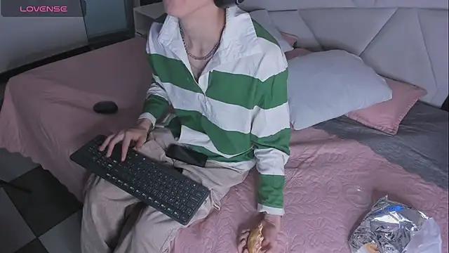 AerumChae online show from May 16, 12:25 pm