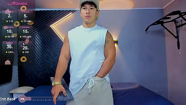 Horny nick18 online show from June 27, 12:22 pm