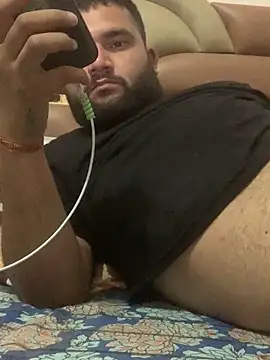 amitsharma7868 online show from May 11, 4:26 pm