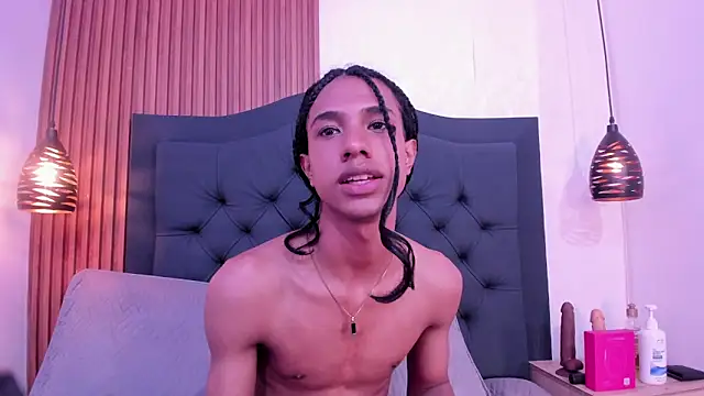 Johan gz  online show from April 30, 5:31 pm