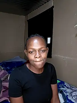 celazimnike062127 online show from March 27, 7:48 pm