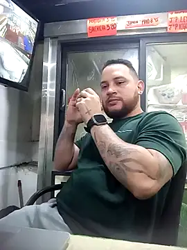 Snapshot of Catire10_ chatting on October 22, 1:59 pm Catire10 online show from October 22, 1:59 pm