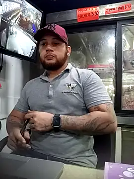 Snapshot of Catire10_ chatting on October 18, 2:00 pm Catire10 online show from October 18, 2:00 pm