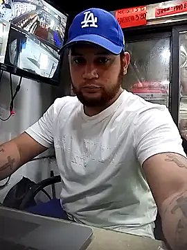 Snapshot of Catire10_ chatting on October 16, 7:55 pm Catire10 online show from October 16, 7:55 pm