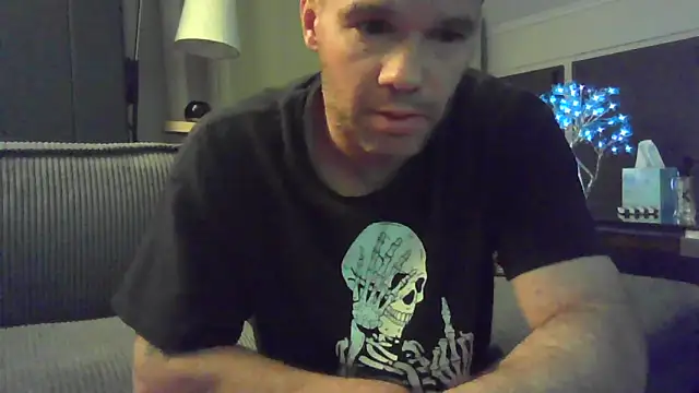 dickmedowndaddy22 online show from February 10, 6:23 pm