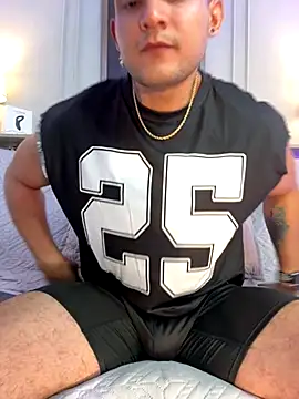 Snapshot of Marco_Vega chatting on October 13, 8:20 am Marco Vega online show from October 13, 8:20 am