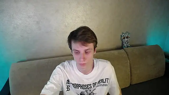 yes cute boy  online show from March 25, 5:28 pm