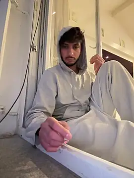 Gipsyboysteve online show from April 19, 6:43 pm