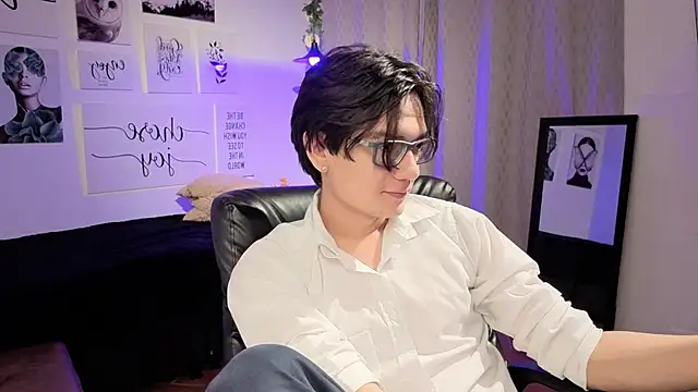 davoxer online show from March 8, 3:43 am