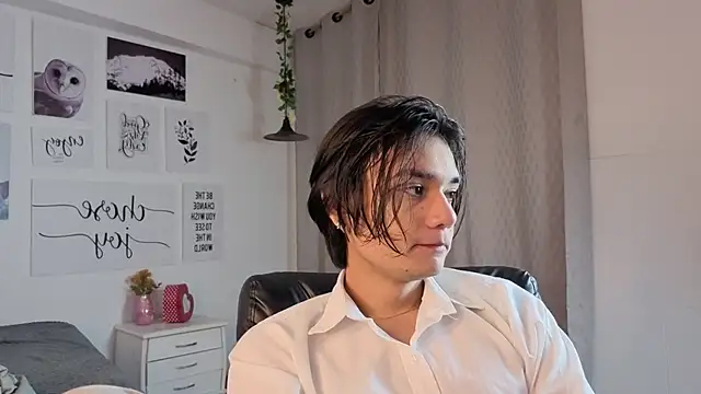 davoxer online show from November 30, 4:14 am