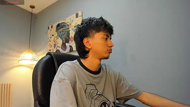 markbowie online show from March 31, 2:41 pm