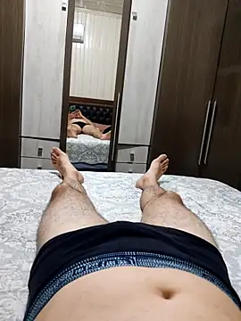 Gustavo198045 online show from November 27, 12:58 am