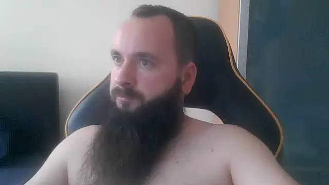 Snapshot of LondonMan1988 chatting on October 25, 11:34 am LondonMan1988 online show from October 25, 11:34 am