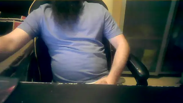 LondonMan1988 online show from April 14, 3:50 am