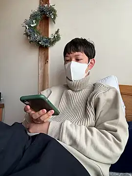 tom19899q online show from January 13, 1:10 am