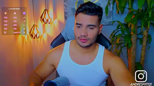 AndresR3 online show from October 7, 12:48 am